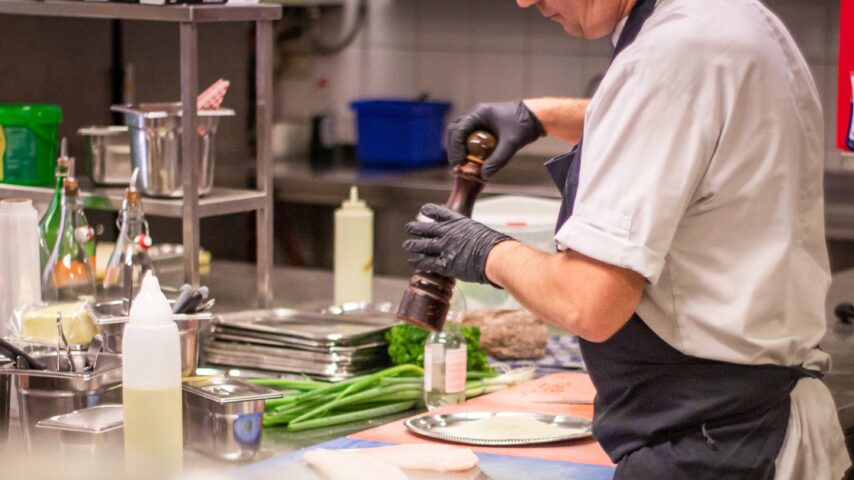 Margins of Dark Kitchens